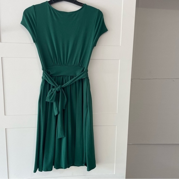 New! ModCloth crewneck stretch jersey dress green nwt 15783 - Picture 1 of 11